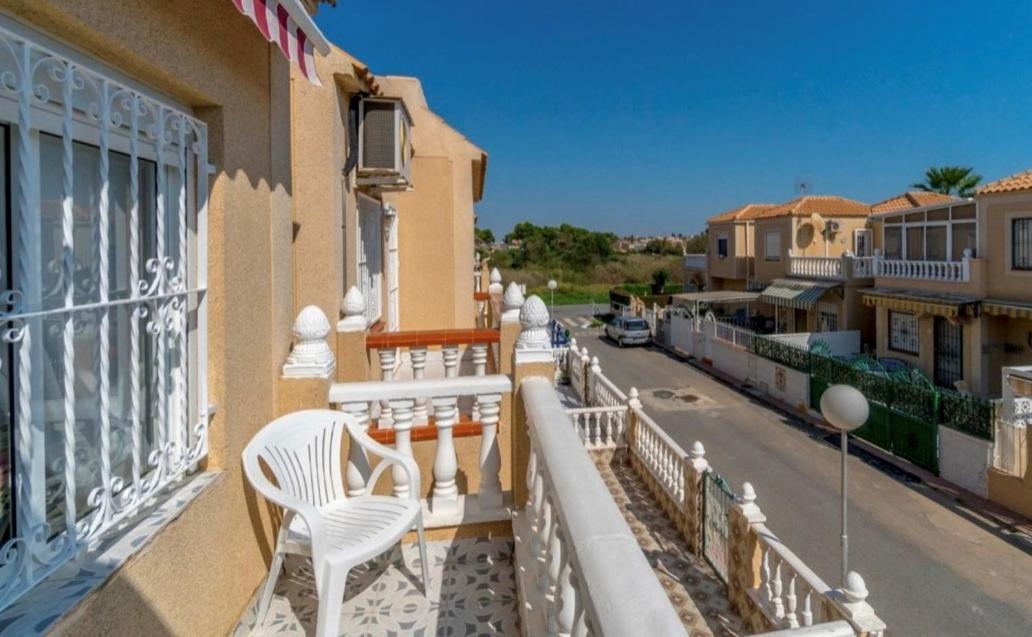 2 Bed Apartment In Paraje Natural Fase 1, Torrevieja Exterior foto